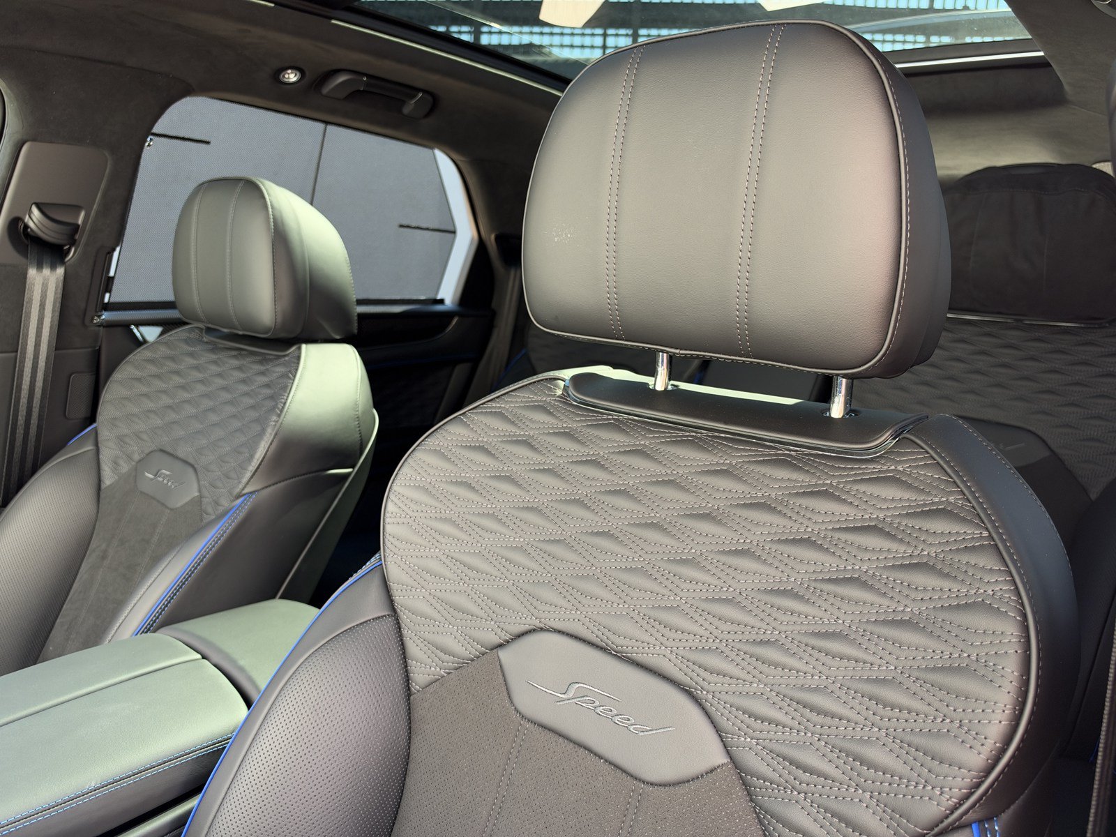 Certified 2026 Bentley Bentayga Speed AWD/4WD image 35