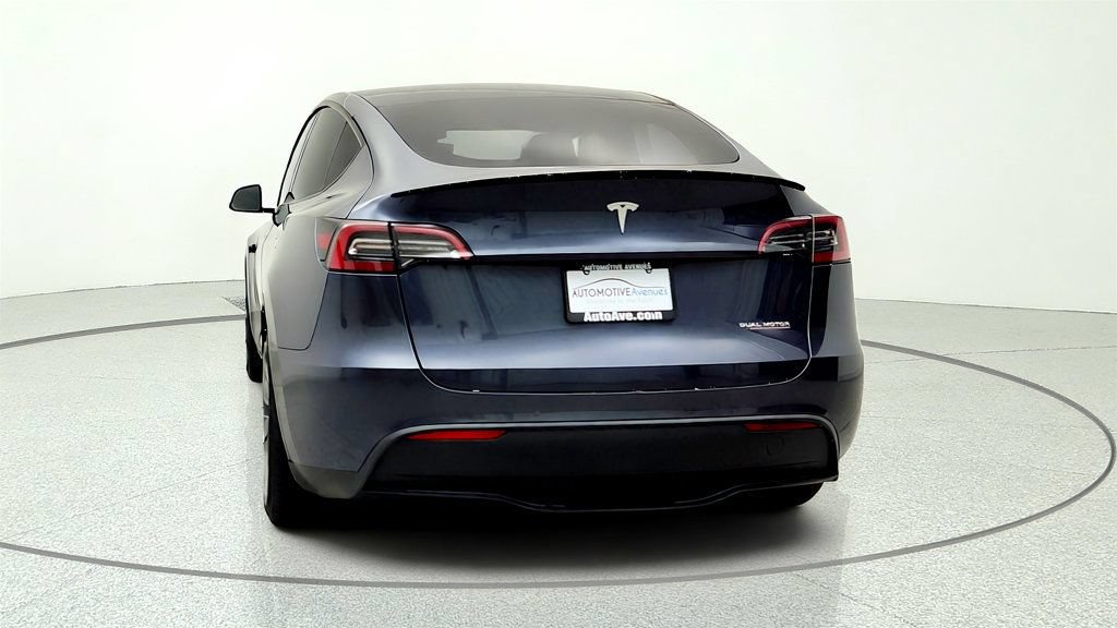 Used 2022 Tesla Model Y Performance AWD/4WD image 6