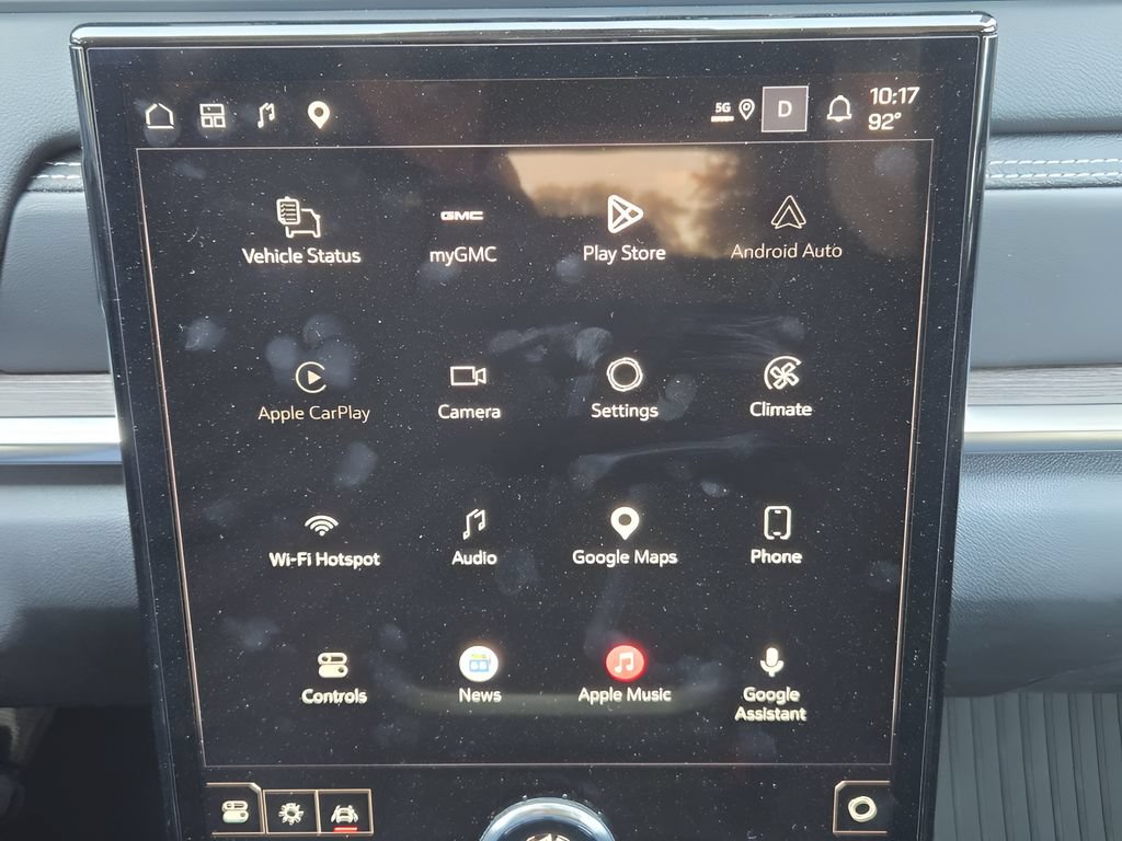 Used 2026 GMC Terrain Denali w/ LPO, Floor Liner Package AWD/4WD image 15