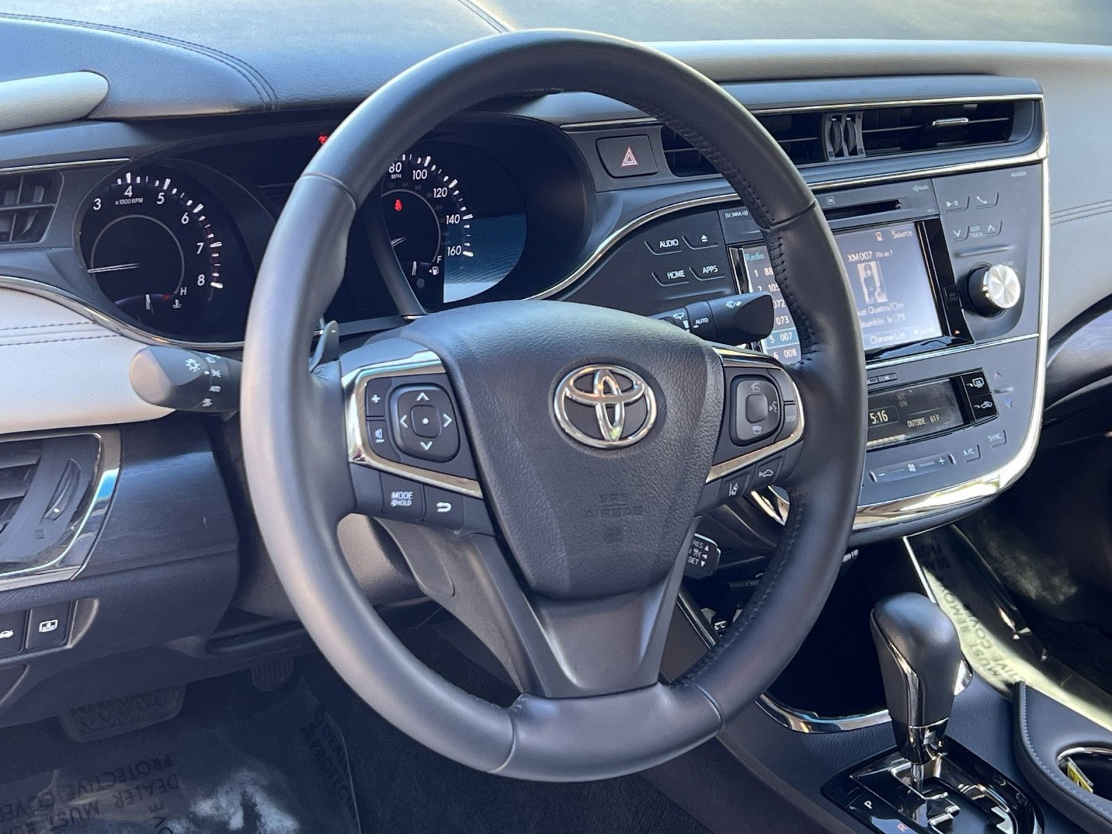 Used 2017 Toyota Avalon Limited FWD image 20