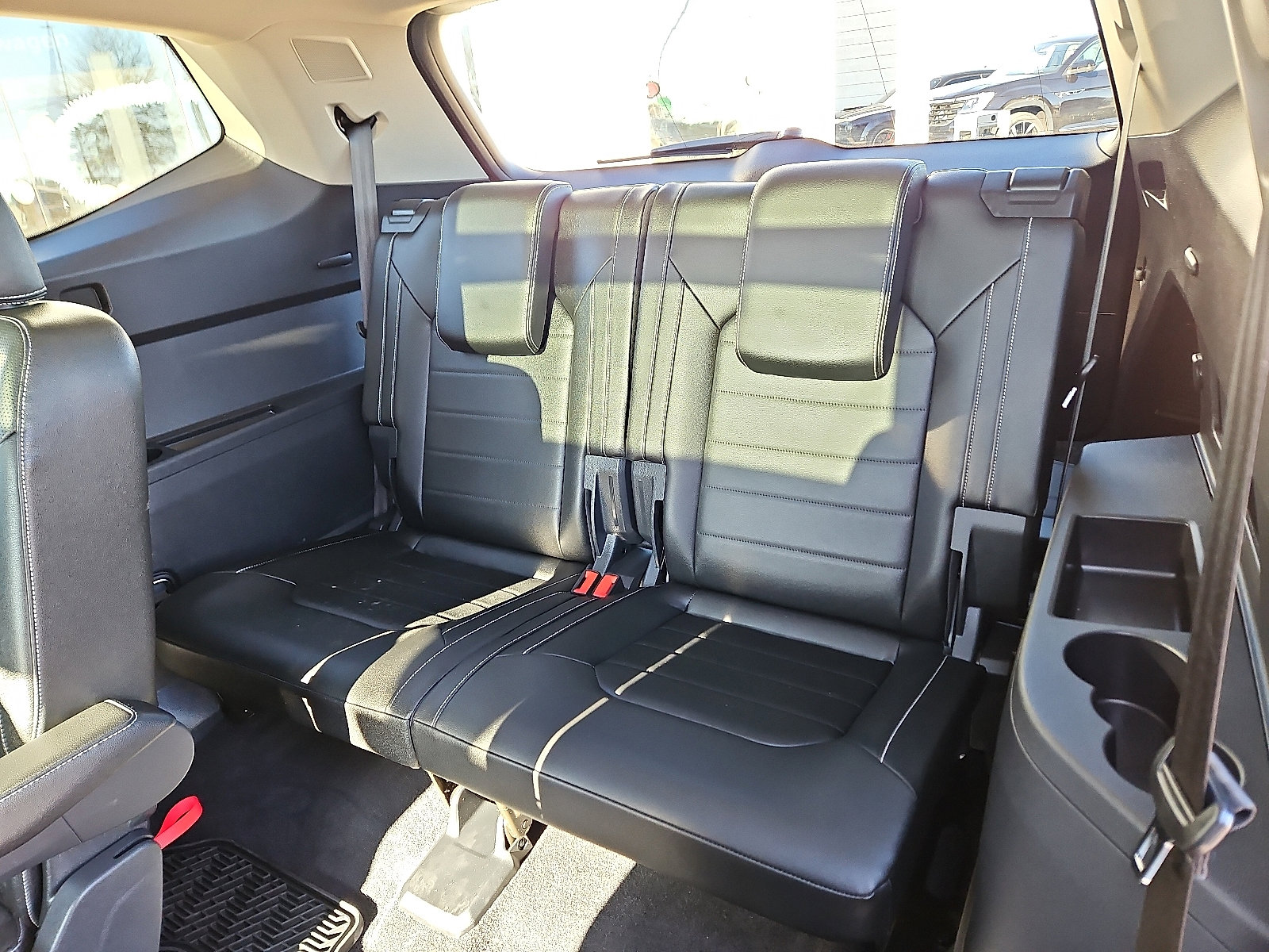 Certified 2023 Volkswagen Atlas SEL Premium image 9