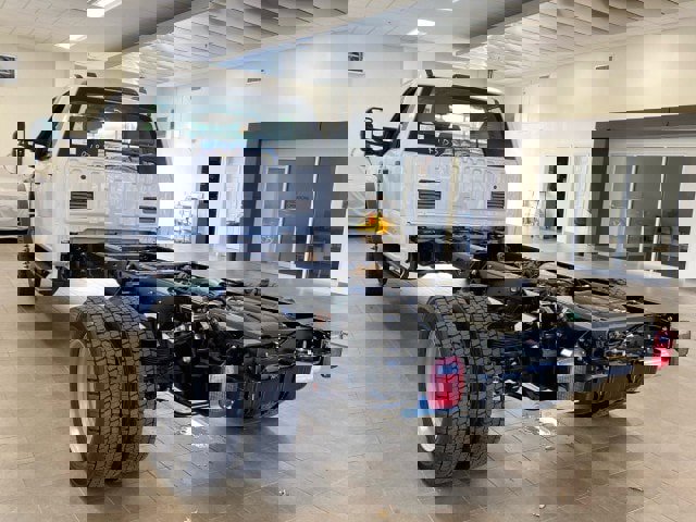 New 2026 Ford F550 XL REG CAB 169 WB w/ XL Chrome Package image 5