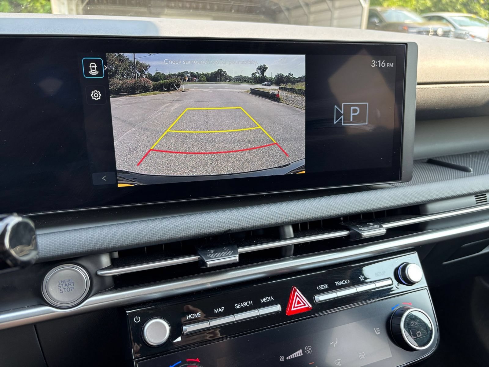 Used 2026 Hyundai Tucson SEL Plus FWD image 14
