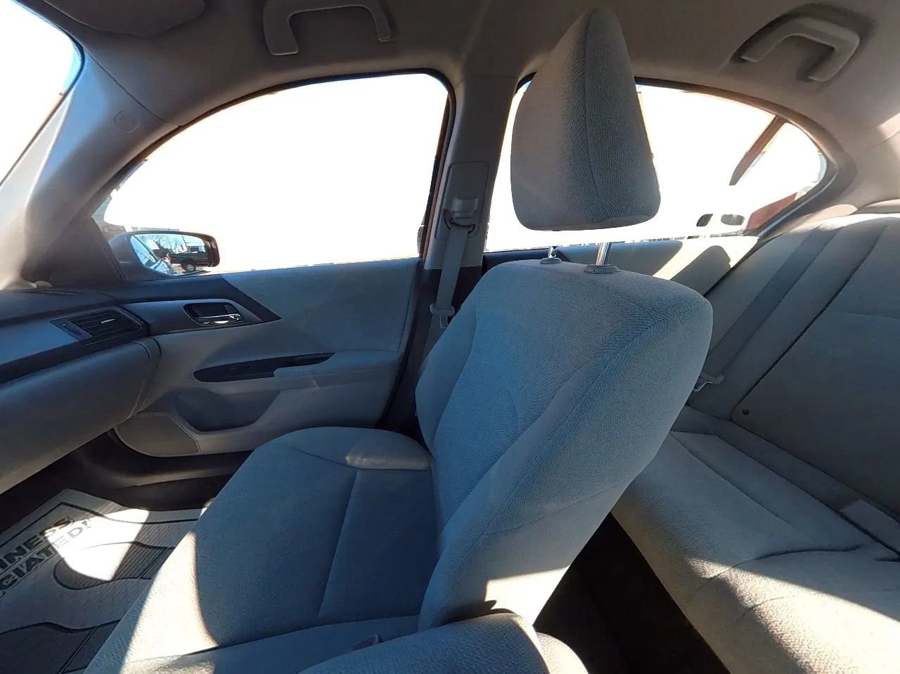 Used 2013 Honda Accord LX image 25