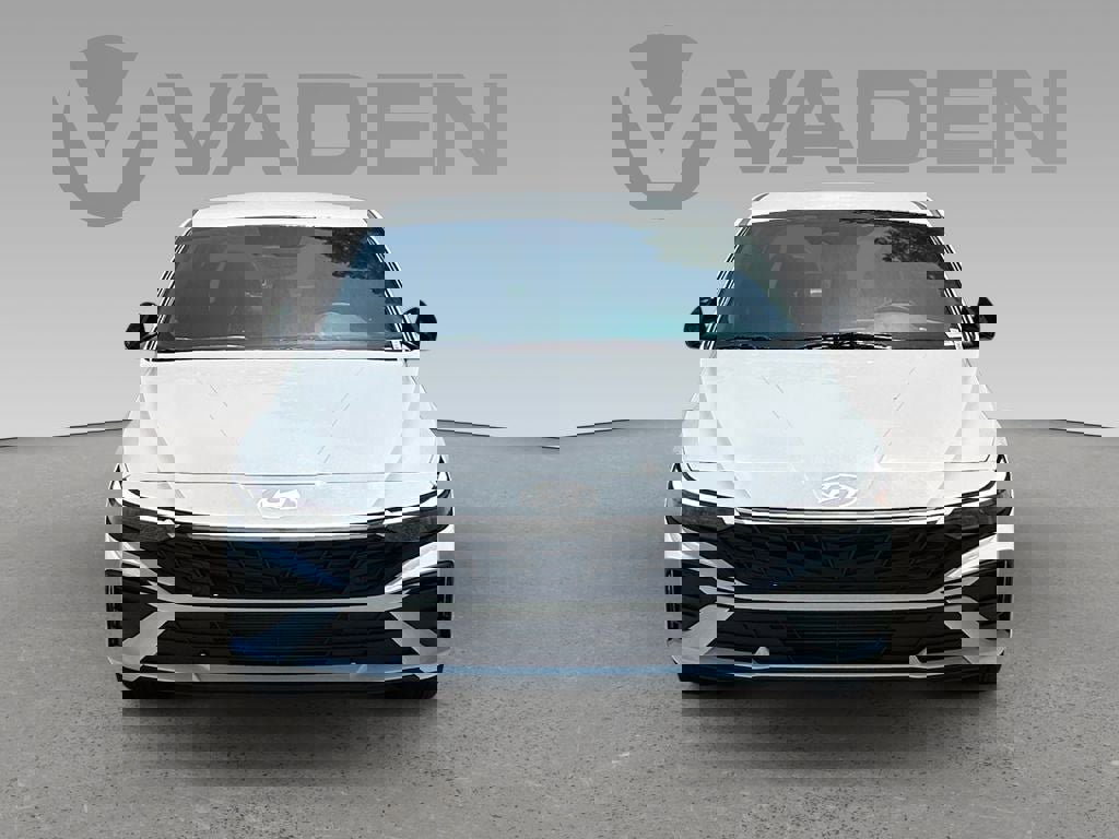 New 2025 Hyundai Elantra Sport image 22