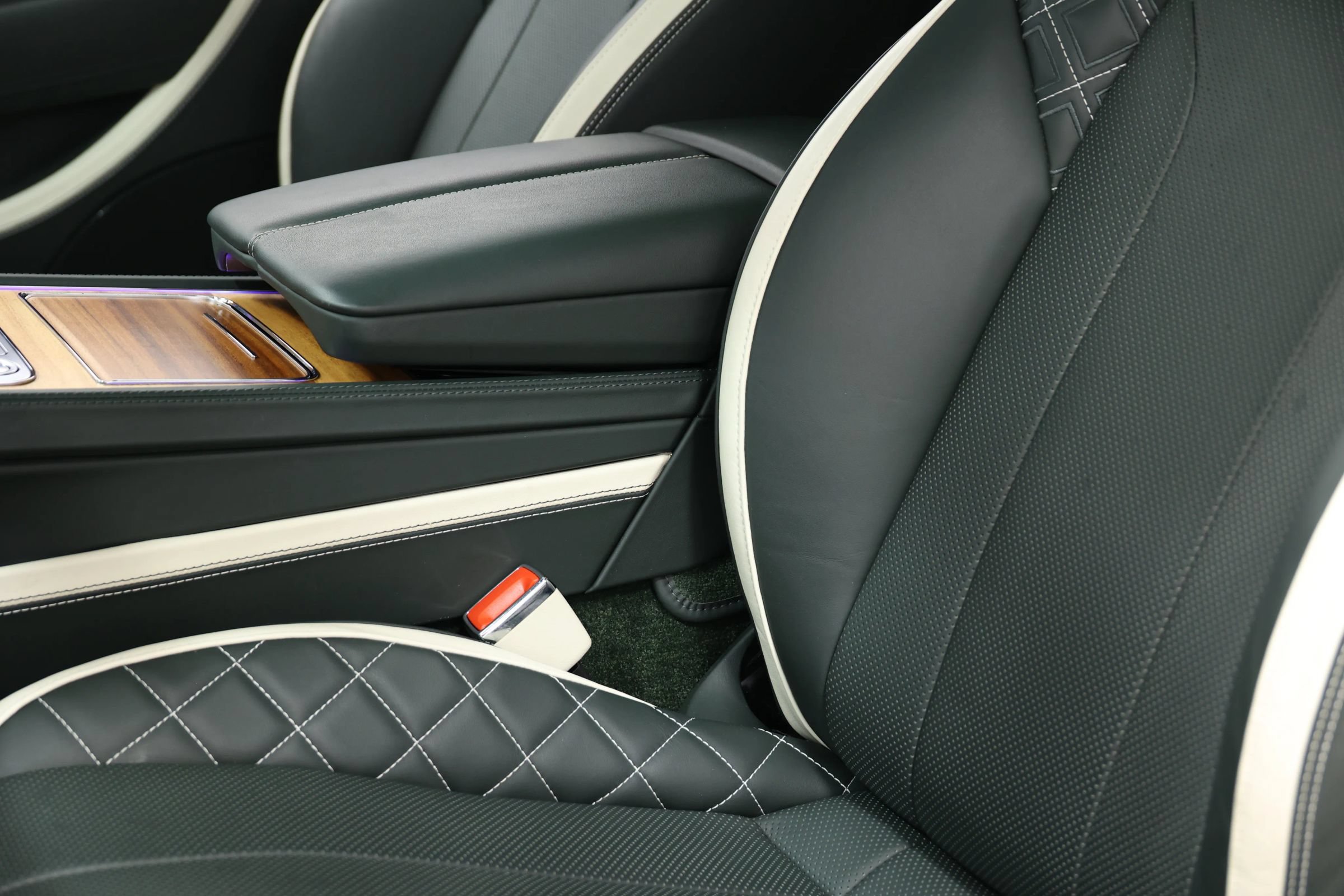 Used 2022 Bentley Continental GT Speed AWD/4WD image 25