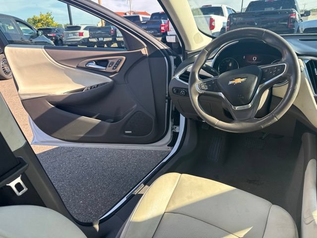 Used 2020 Chevrolet Malibu Premier FWD image 16