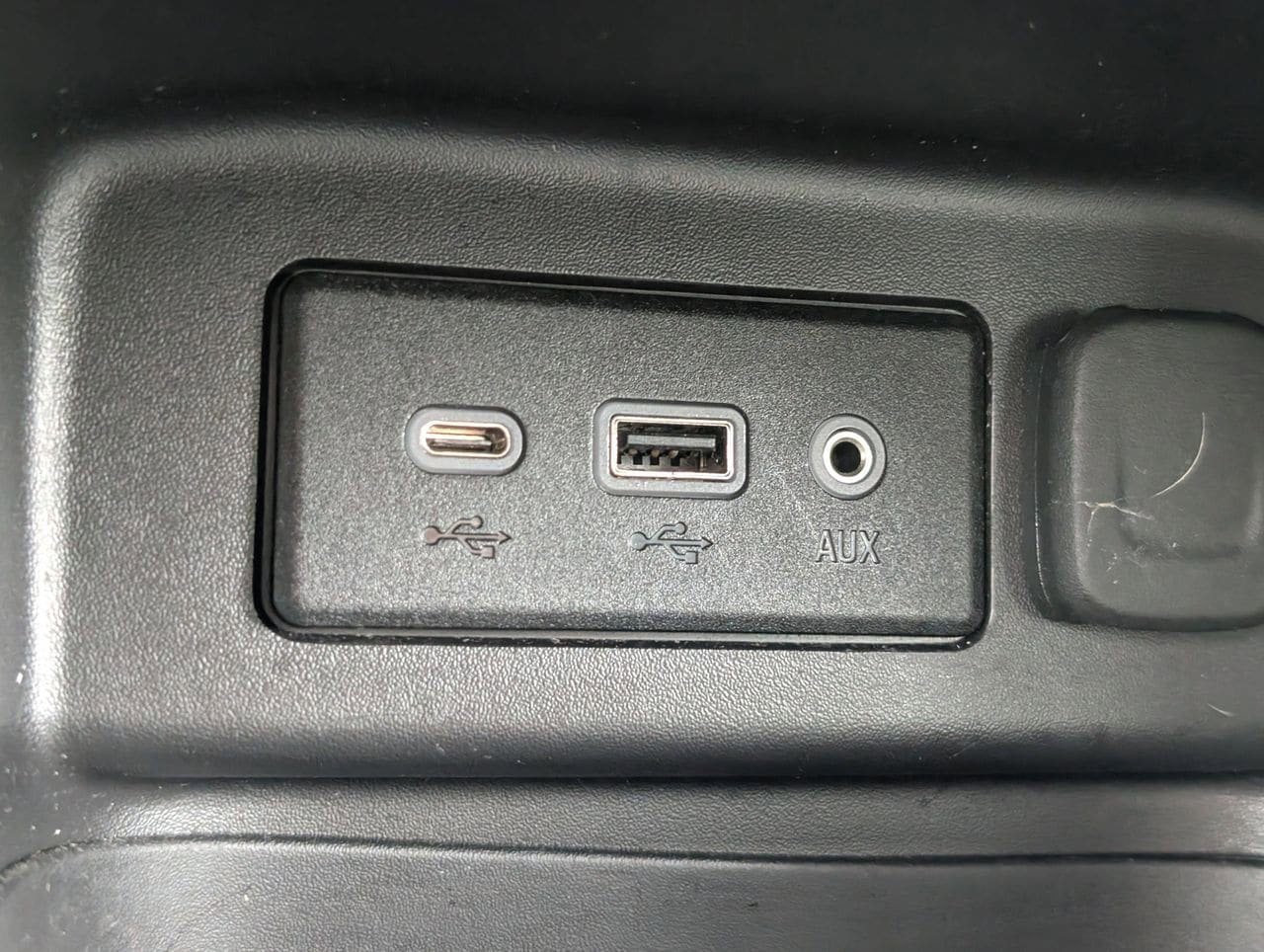Used 2023 Chevrolet Equinox LT AWD/4WD image 19