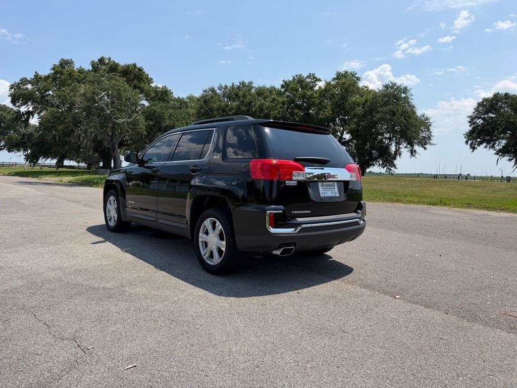 Used 2017 GMC Terrain SLE w/ Convenience Package FWD image 3