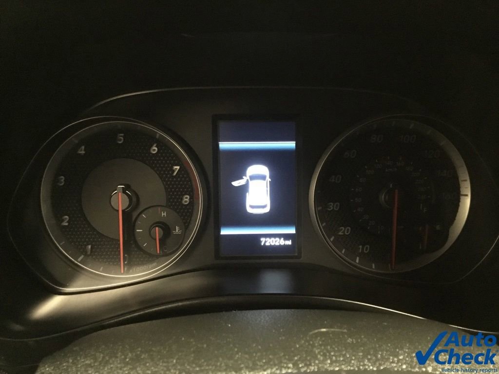 Used 2021 Hyundai Veloster Turbo image 37