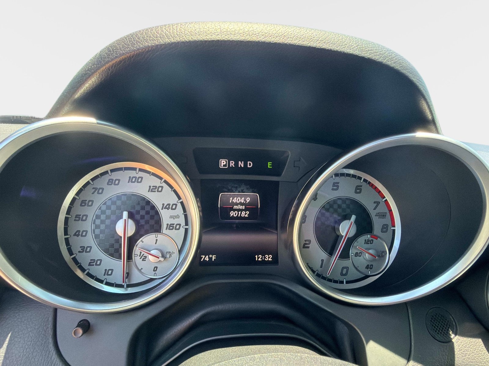 Used 2015 Mercedes-Benz SLK 250 image 21