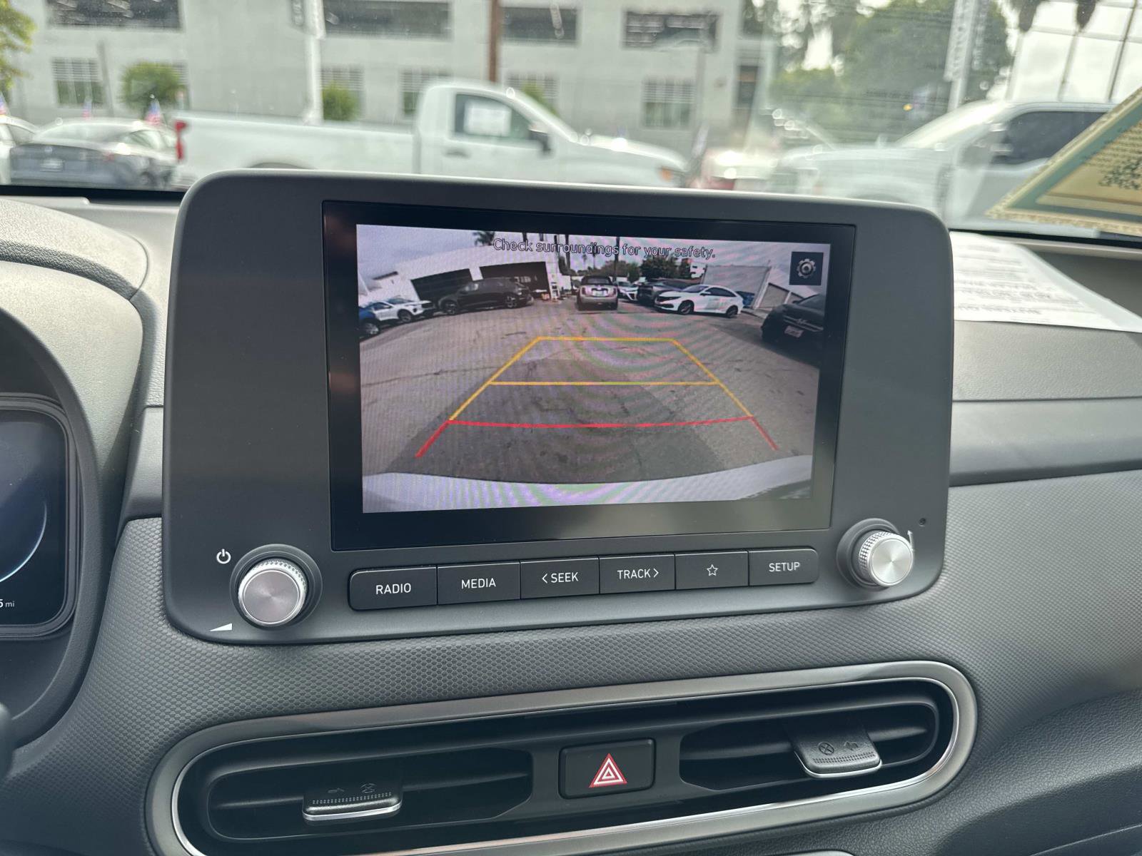 Used 2023 Hyundai Kona SE FWD image 25