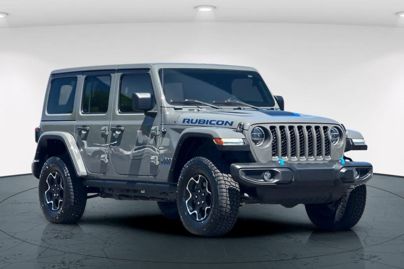 Used 2021 Jeep Wrangler Unlimited Rubicon 4xe w/ Cold Weather Group AWD/4WD image 5