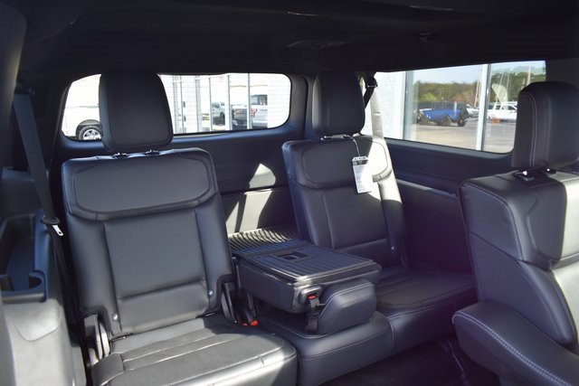 New 2025 Ford Expedition Max Platinum image 57