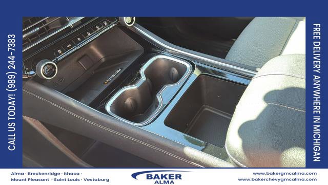 Certified 2026 Chevrolet Traverse LT w/ LPO, Floor Liner Package FWD image 19