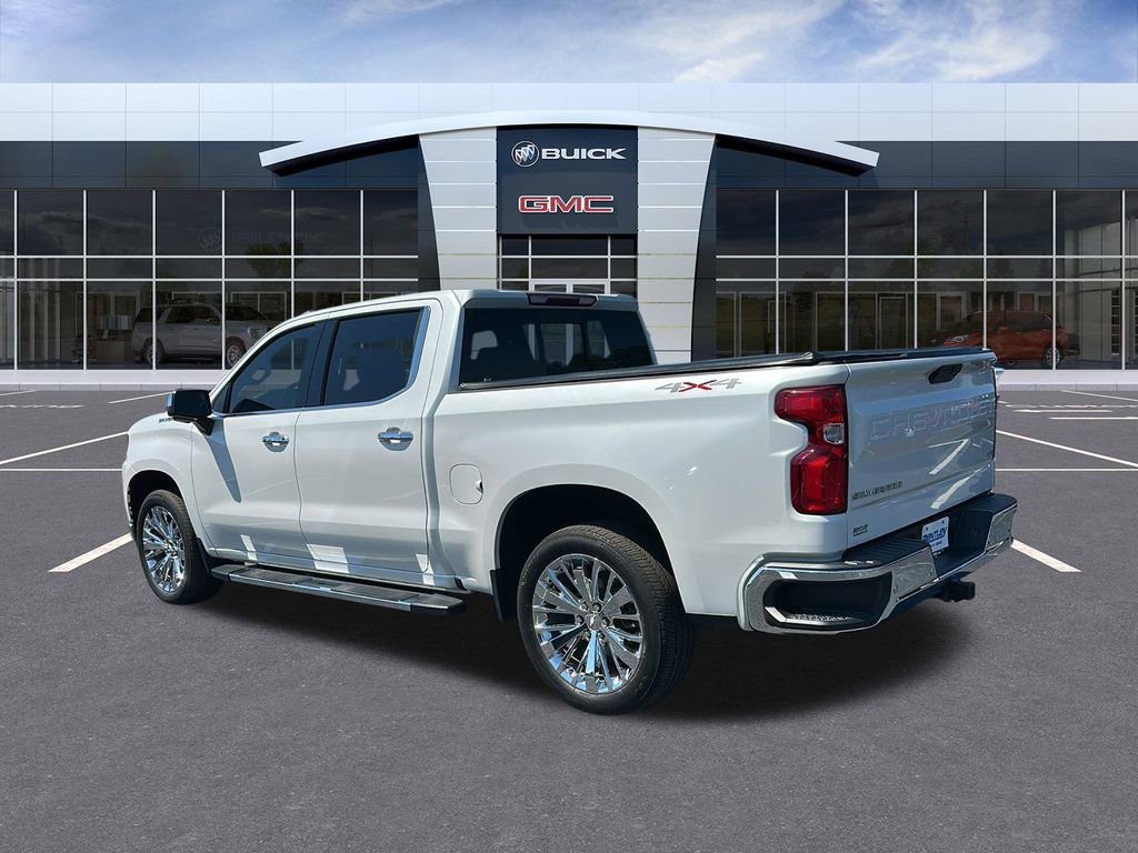 Used 2020 Chevrolet Silverado 1500 LTZ w/ LTZ Plus Package image 3