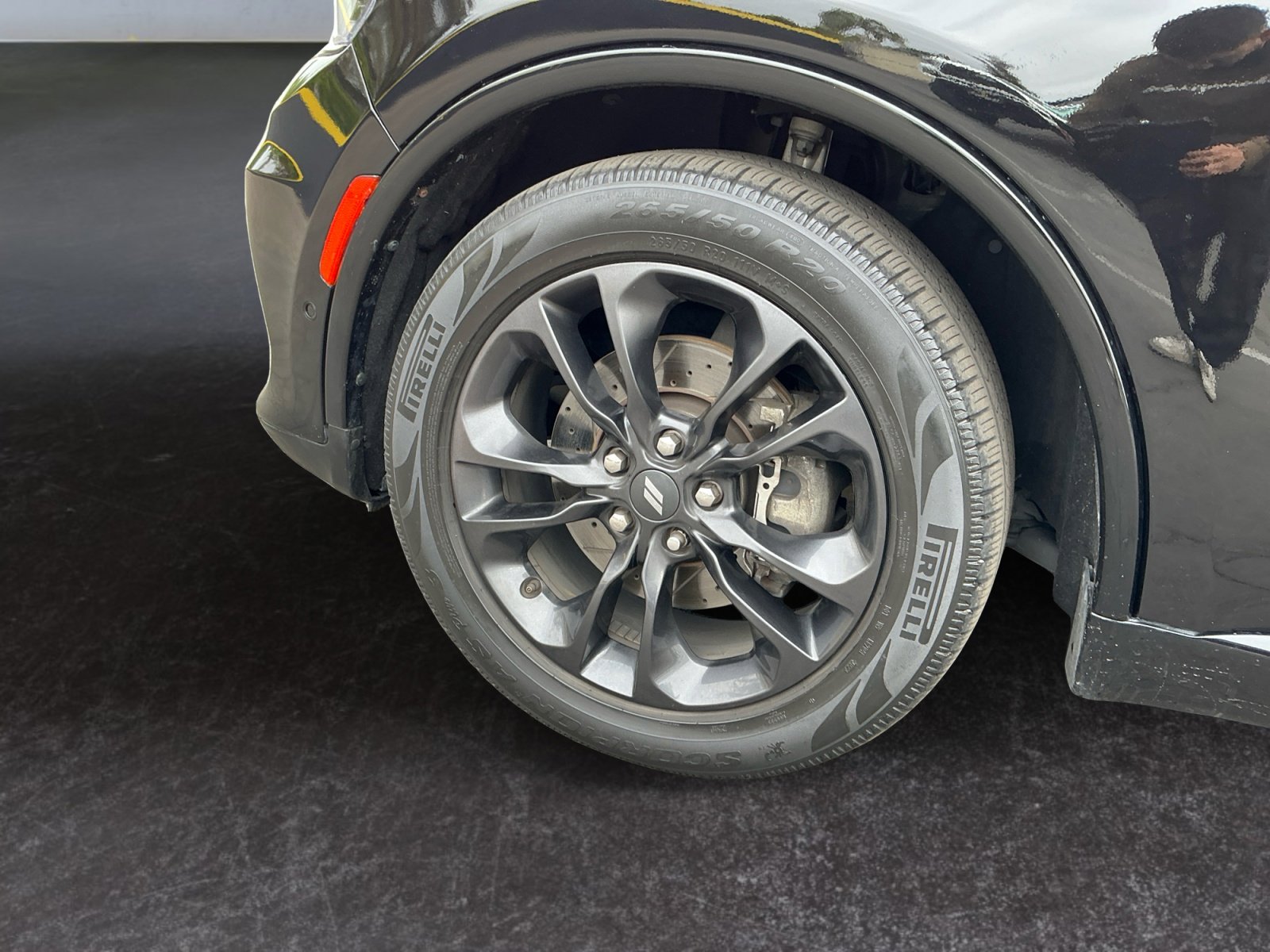 Used 2021 Dodge Durango R/T w/ Blacktop Package RWD image 9