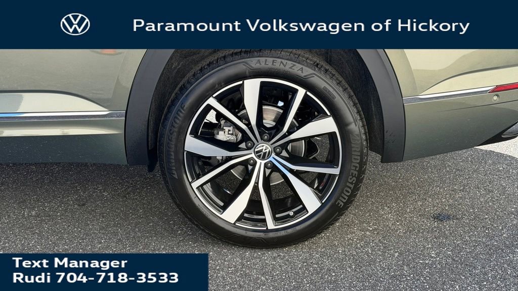 New 2026 Volkswagen Atlas SEL Premium R-Line image 3