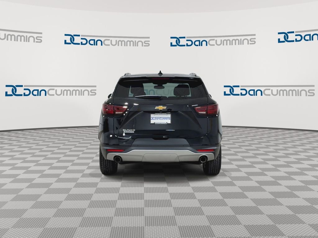 Used 2024 Chevrolet Blazer LT w/ Convenience Package FWD image 7
