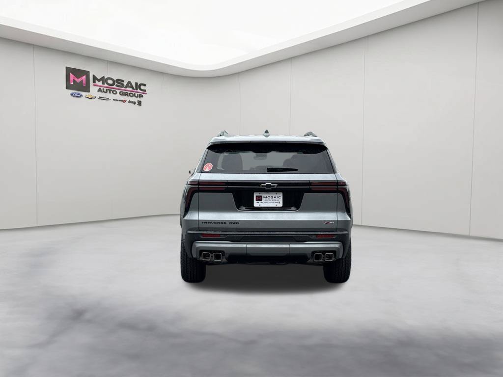 New 2027 Chevrolet Traverse Z71 w/ Enhanced Driving Package AWD/4WD image 7