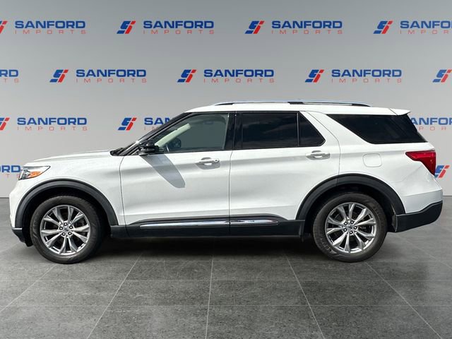 Used 2021 Ford Explorer Limited w/ Equipment Group 301A RWD image 2