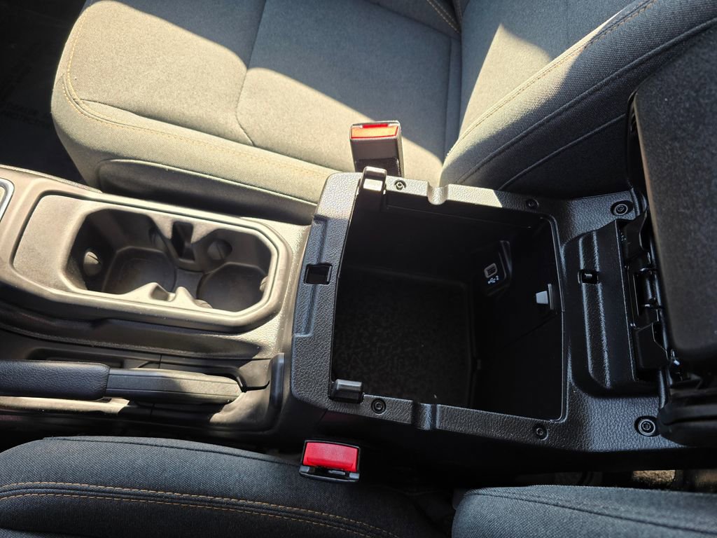 Used 2024 Jeep Wrangler Sport S image 27