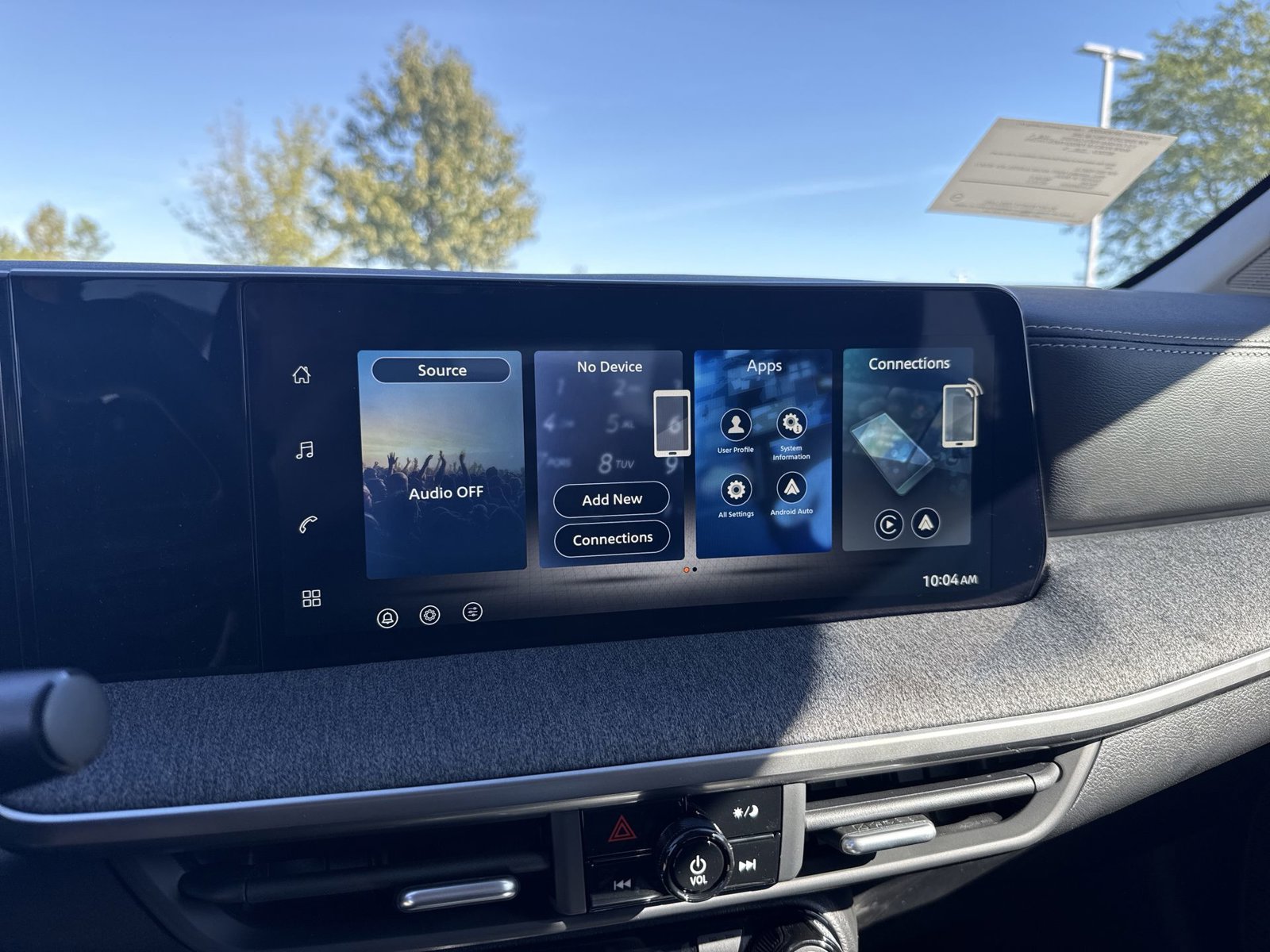 New 2027 Nissan Kicks SV AWD/4WD image 22