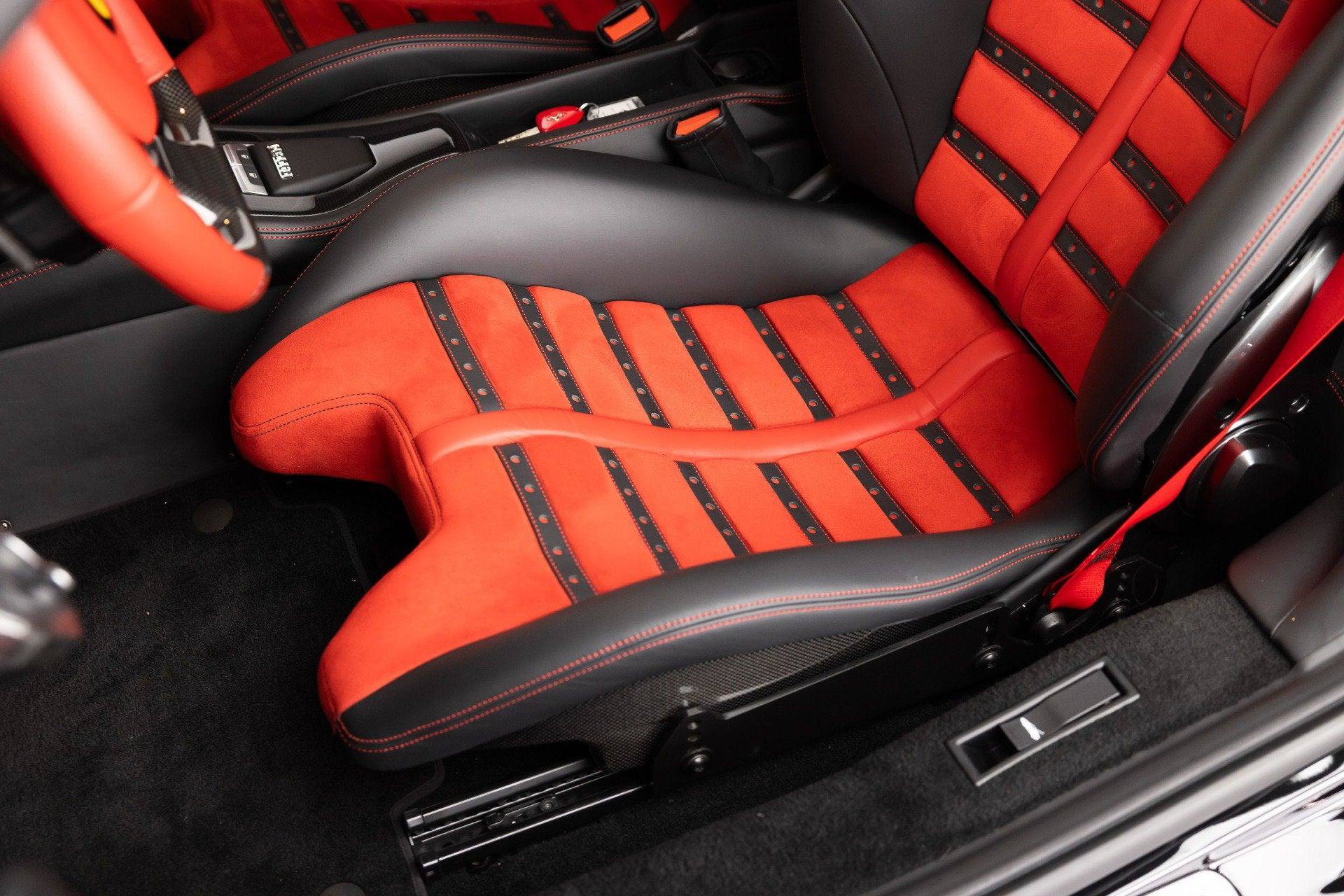 Certified 2015 Ferrari 458 Italia Coupe RWD image 49