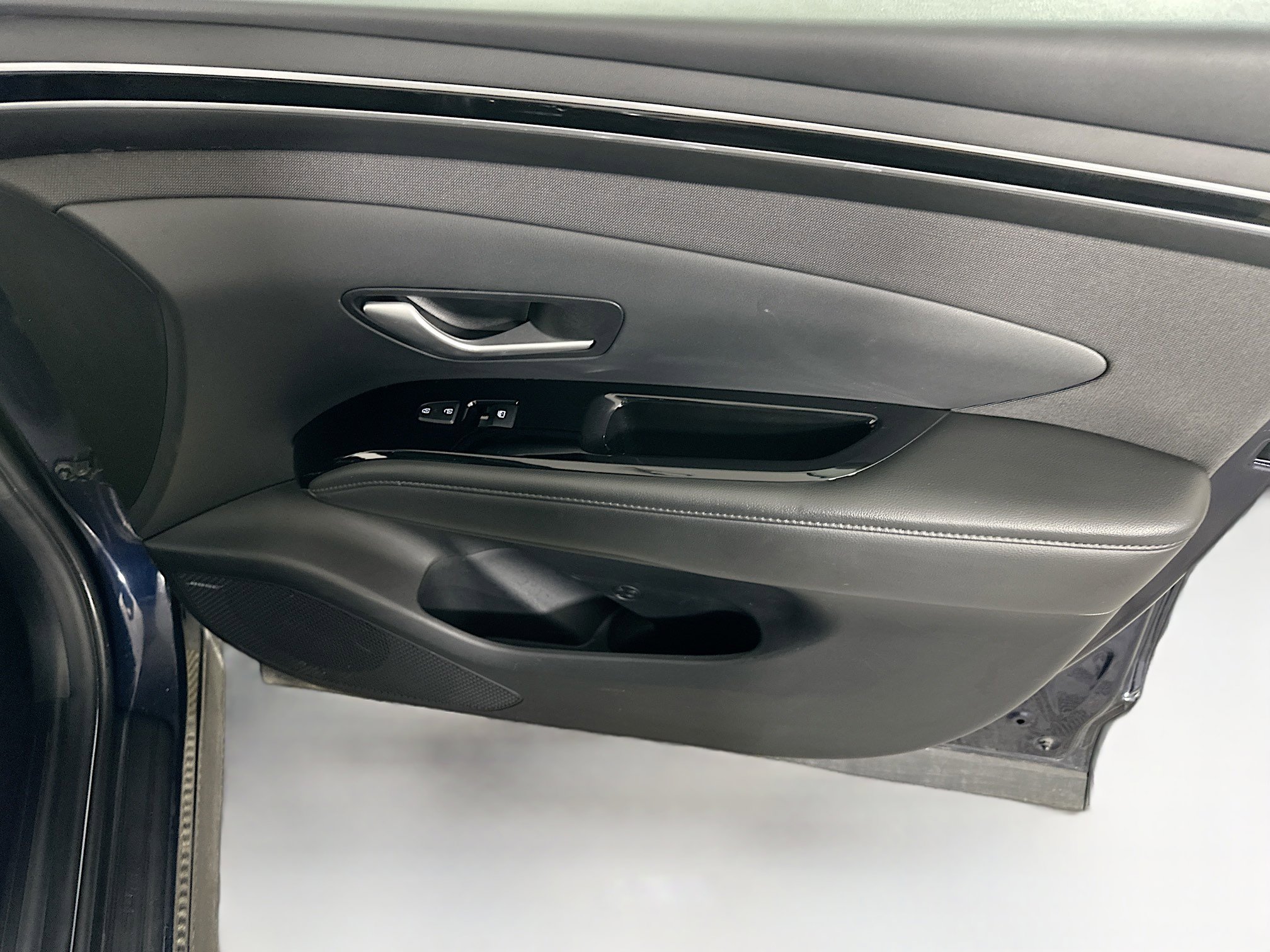 Used 2022 Hyundai Tucson Limited image 32