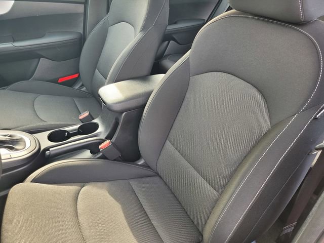 Used 2024 Kia Forte LXS image 11