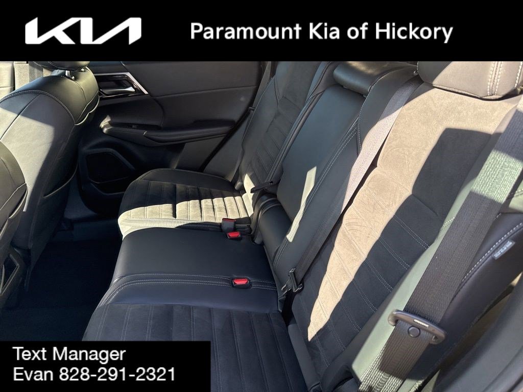 Used 2022 Mitsubishi Outlander SEL Black Edition FWD image 15