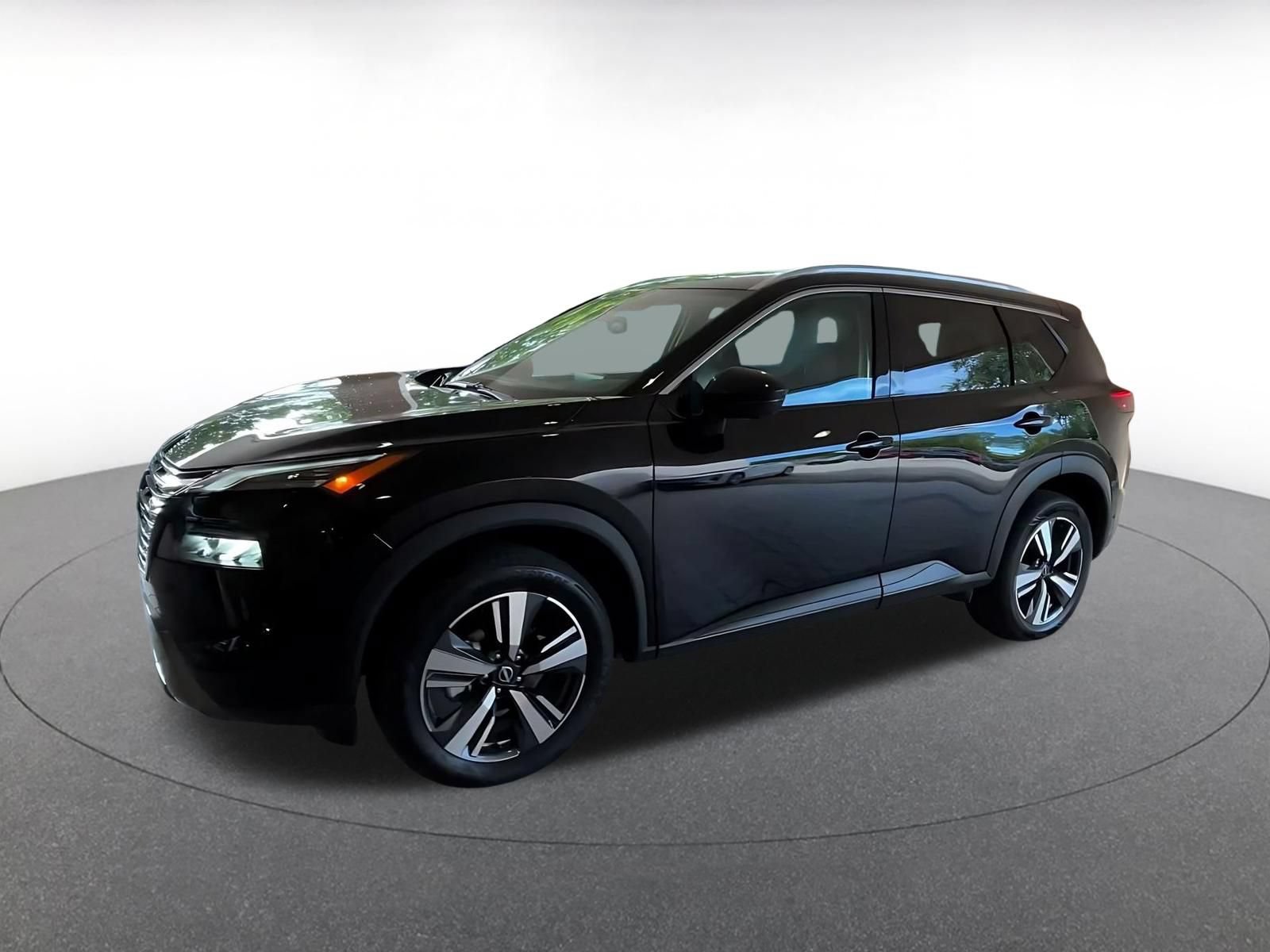 Used 2026 Nissan Rogue SL FWD image 7