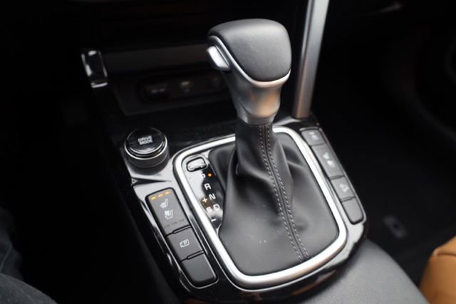 Certified 2024 Kia Seltos SX w/ SX Sunroof Package image 19