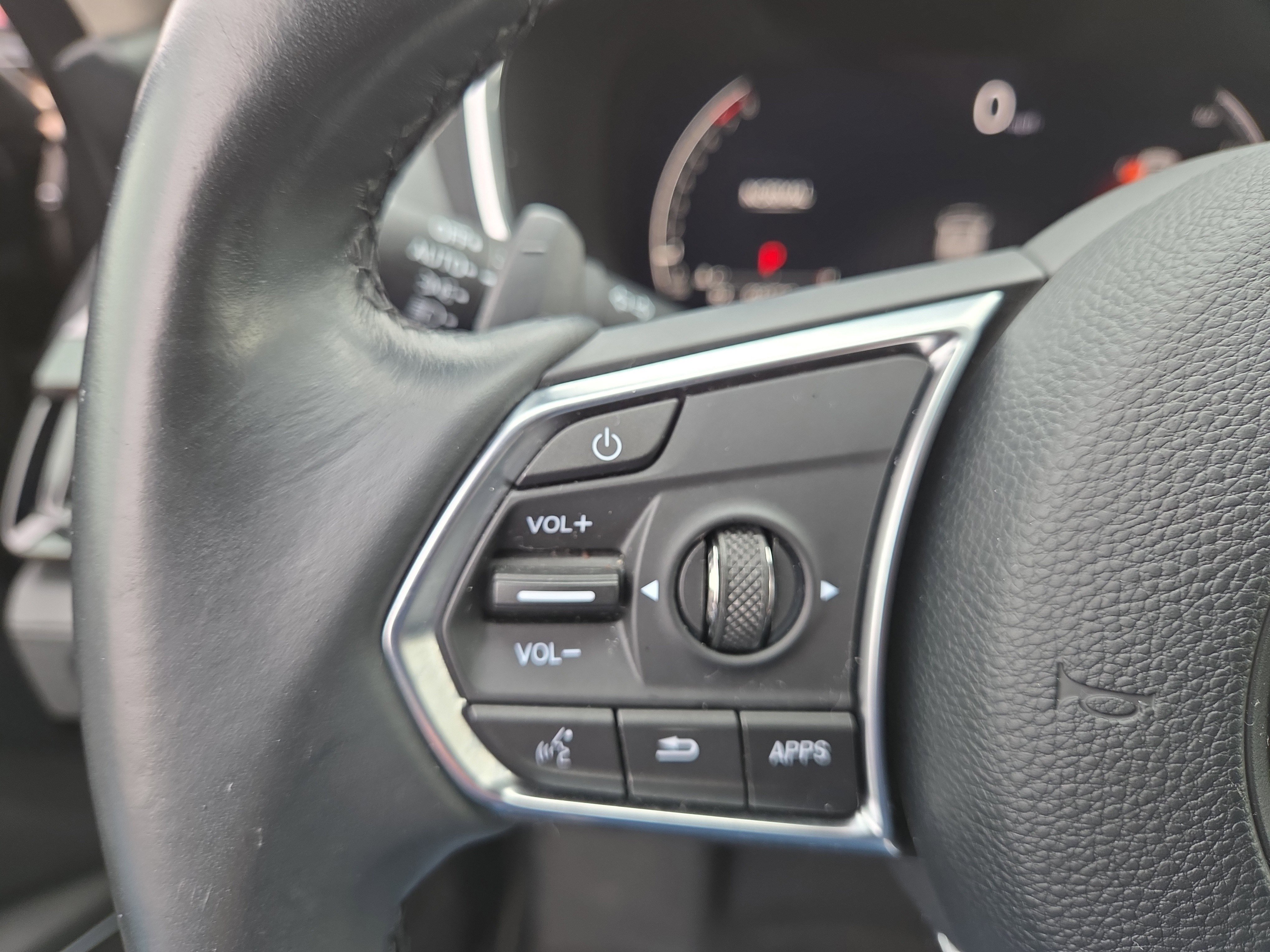 Used 2024 Acura MDX SH-AWD image 30