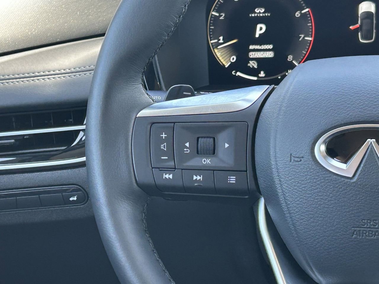 Certified 2026 INFINITI QX60 Pure w/ Cargo Package FWD image 24