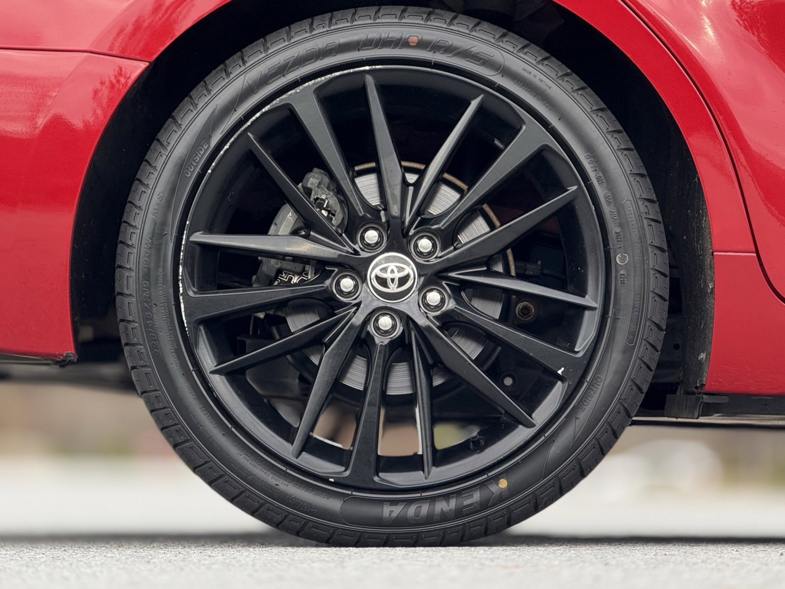 Used 2021 Toyota Camry XSE w/ Navigation Package image 19