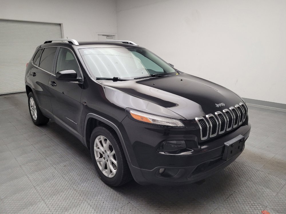 Used 2015 Jeep Cherokee Latitude FWD image 13