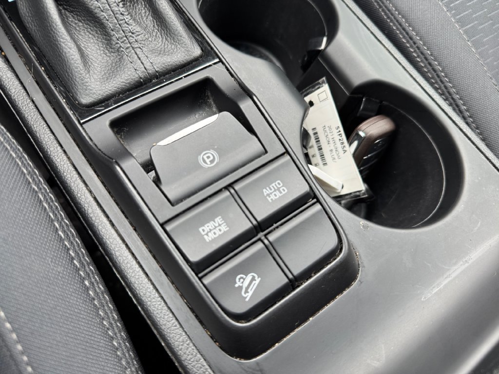 Used 2021 Hyundai Tucson Sport w/ Cargo Package AWD/4WD image 30