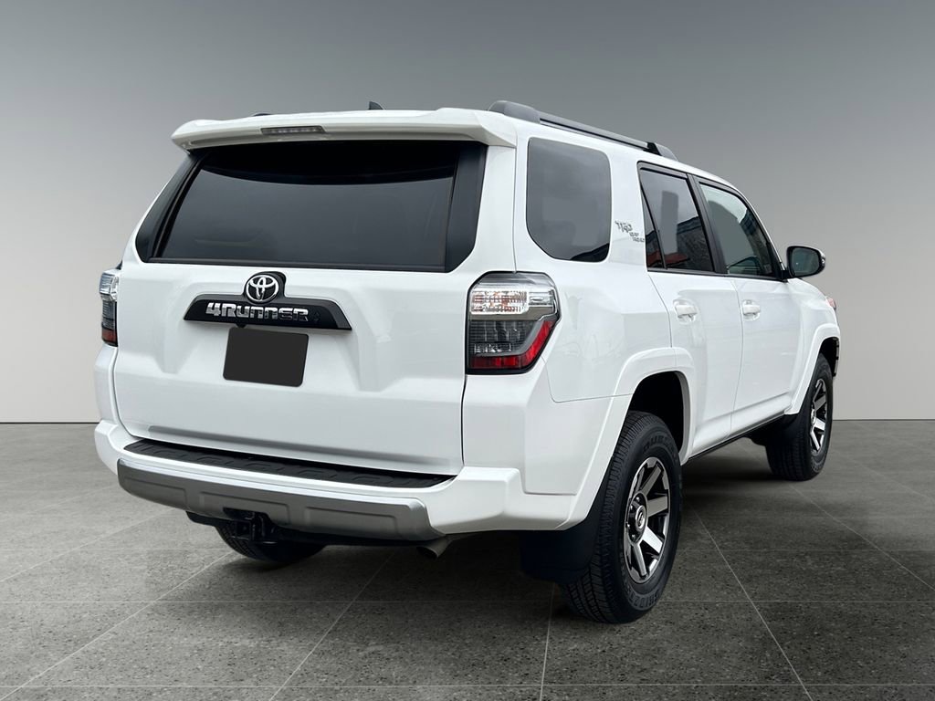 Used 2024 Toyota 4Runner TRD Off-Road Premium image 7