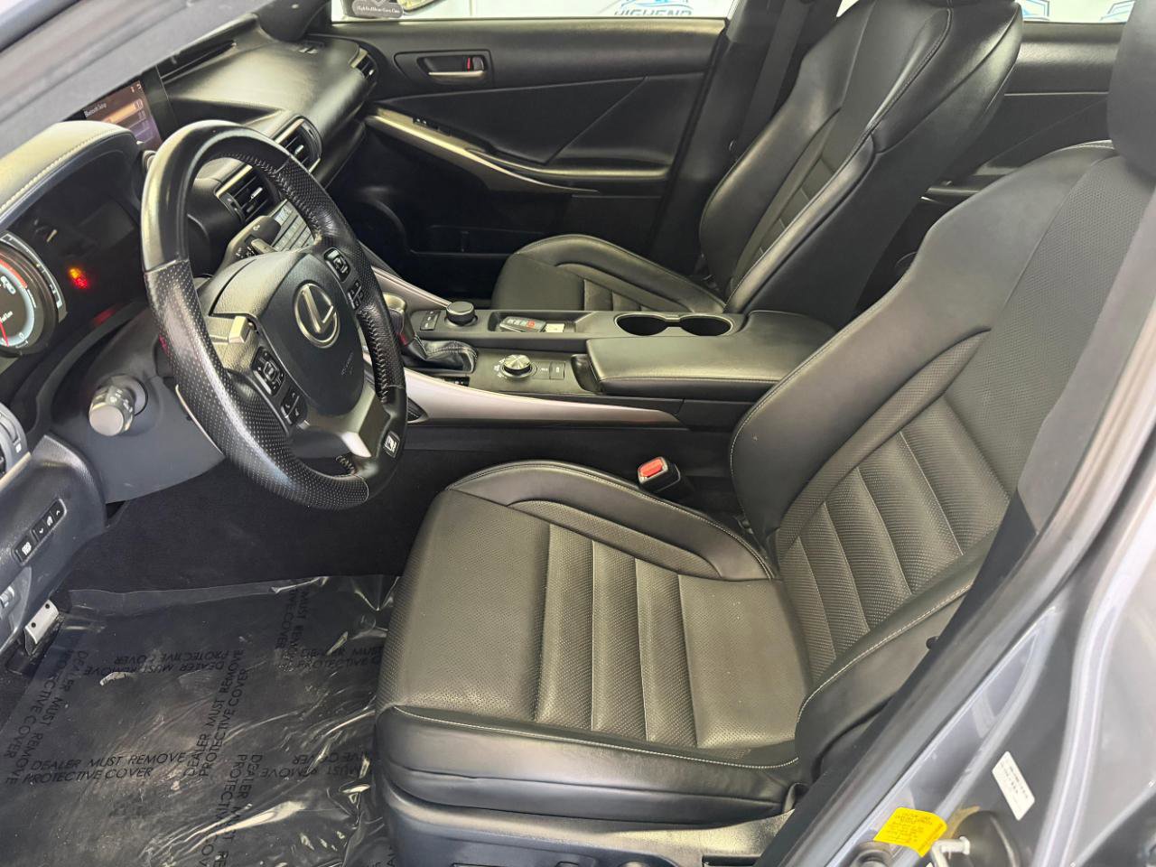 Used 2019 Lexus IS 300 F Sport w/ F Sport Package image 16