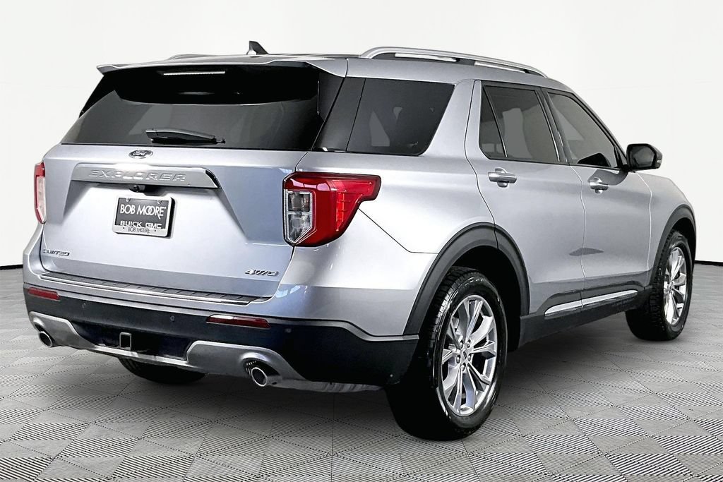 Used 2023 Ford Explorer Limited w/ Equipment Group 301A AWD/4WD image 6