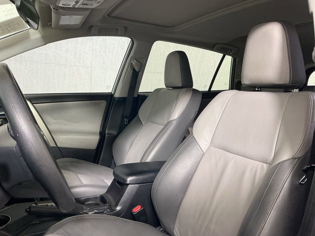 Used 2015 Toyota RAV4 XLE FWD image 22