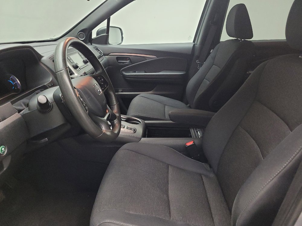 Used 2020 Honda Passport Sport image 17