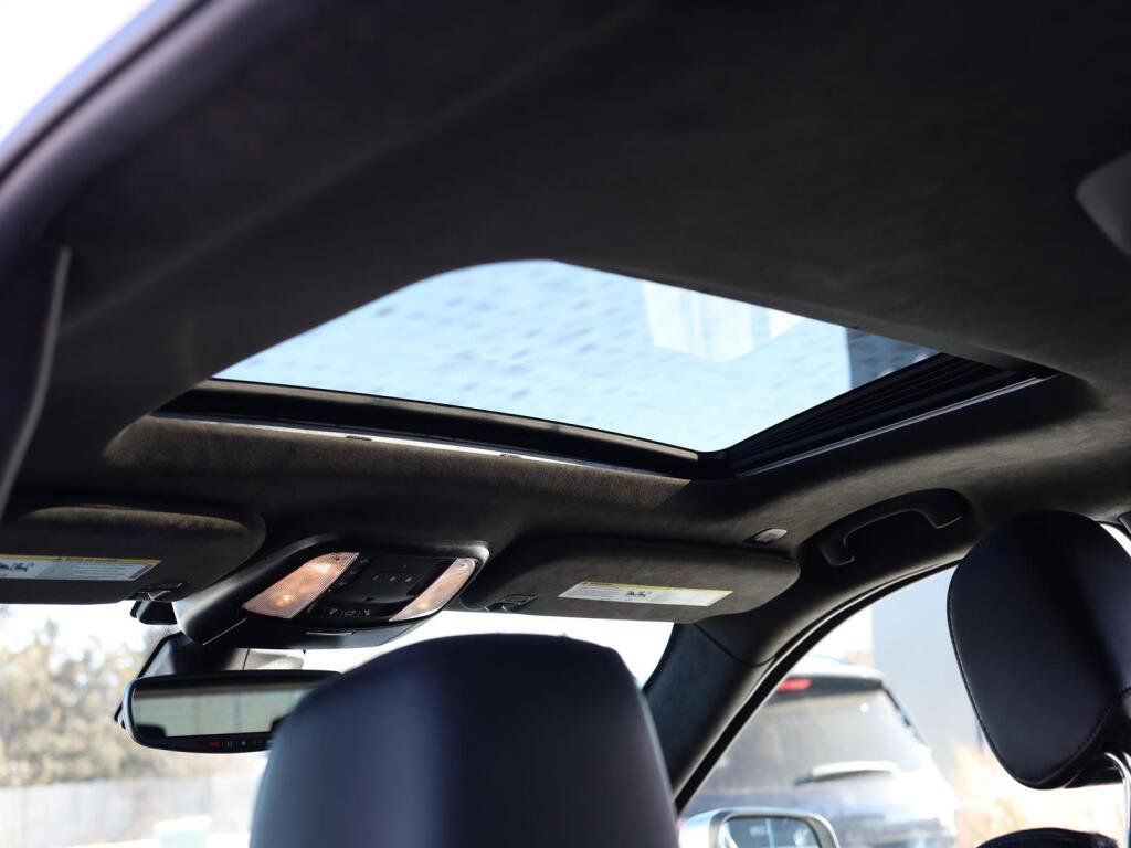 Used 2021 Dodge Durango Citadel image 19