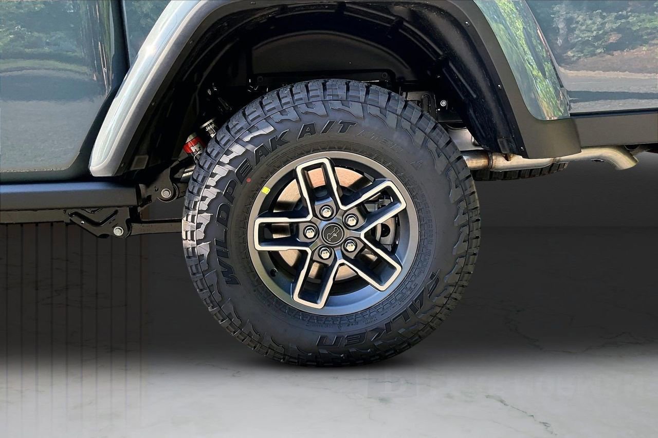 New 2026 Jeep Gladiator Mojave AWD/4WD image 33