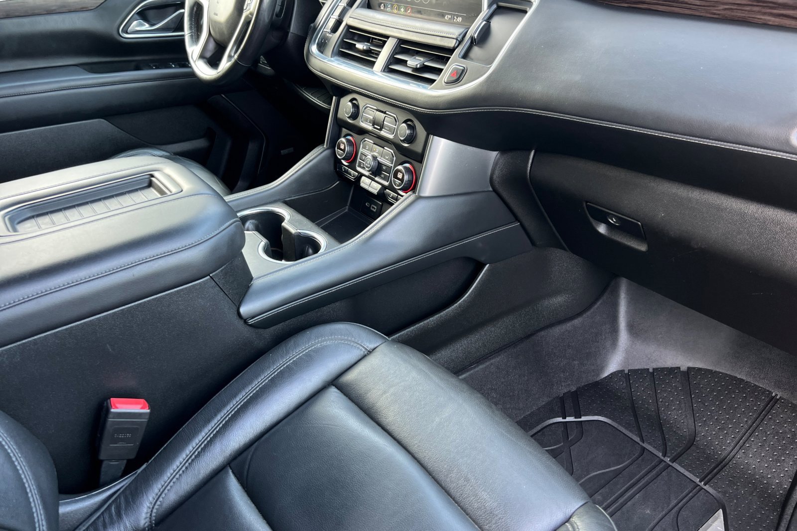 Used 2021 Chevrolet Tahoe Z71 image 17