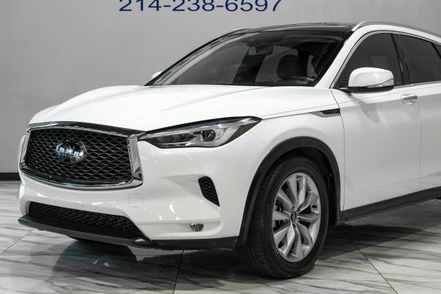 Used 2020 INFINITI QX50 Luxe w/ Navigation Package FWD image 8