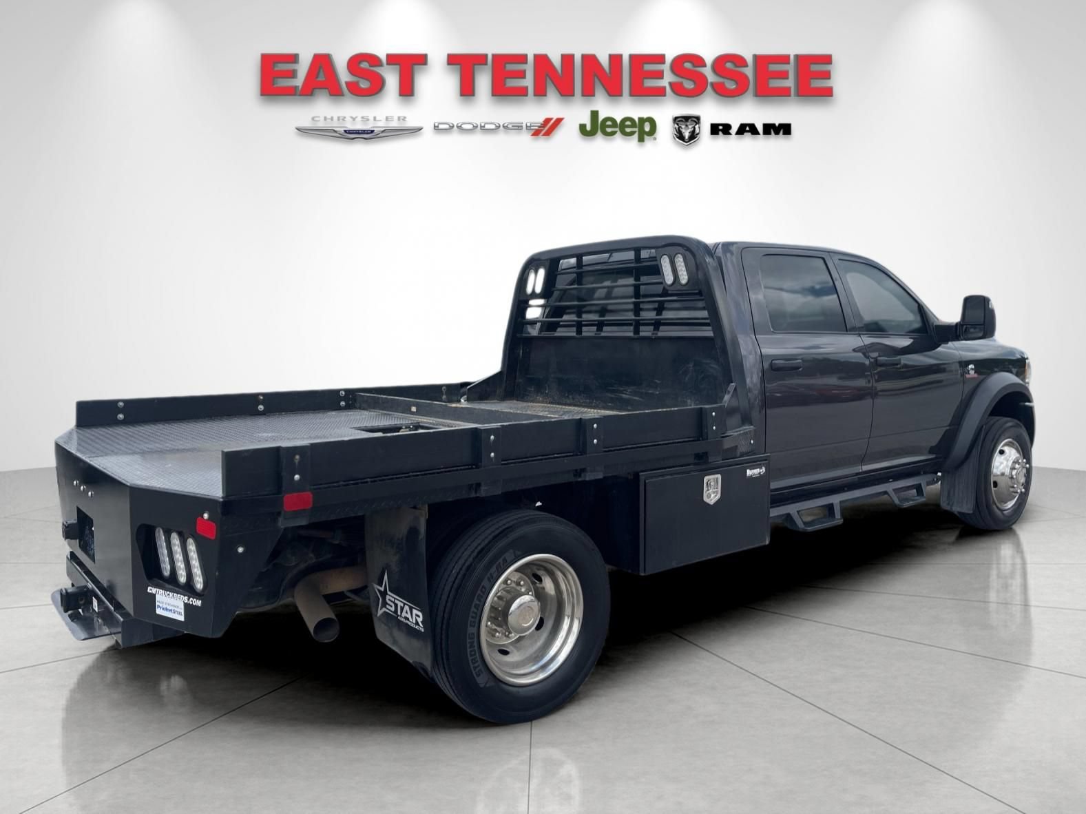 Used 2023 RAM 4500 Tradesman w/ Chrome Appearance Group AWD/4WD image 3