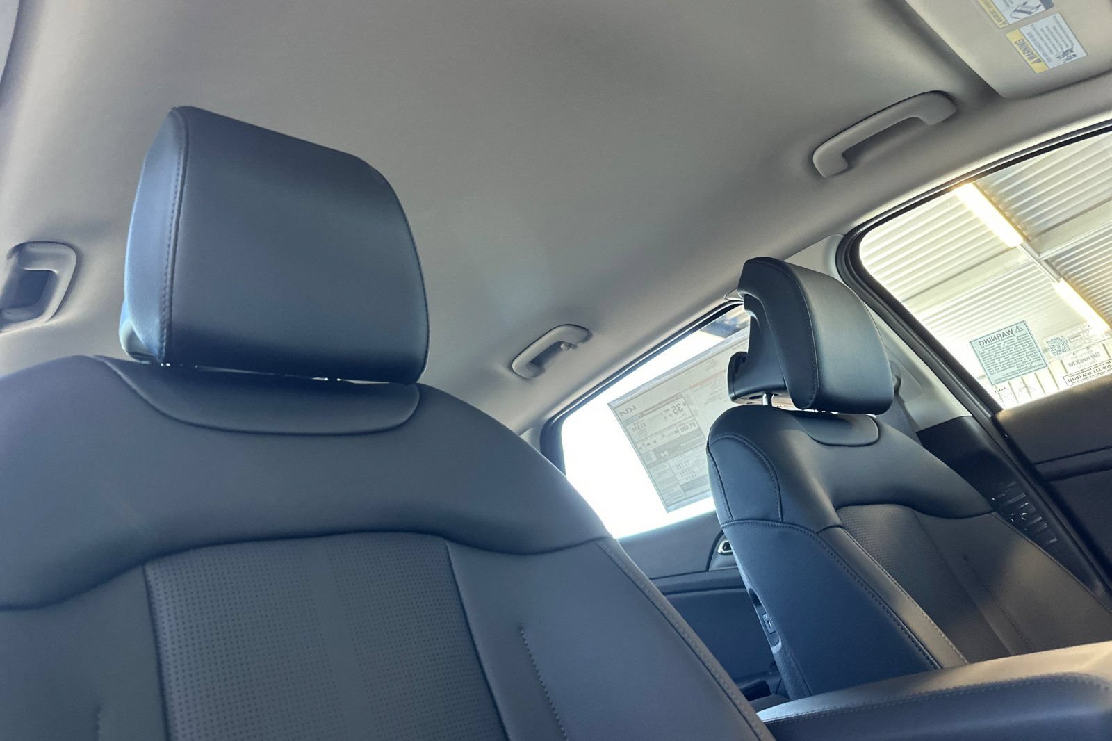 New 2026 Kia Sportage EX AWD/4WD image 17