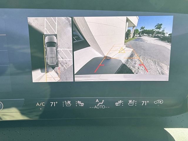 Used 2025 Buick Enclave Avenir w/ Super Cruise Package FWD image 26